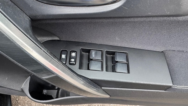 Used Toyota Auris 2013 for sale - 74396994: Photo 28
