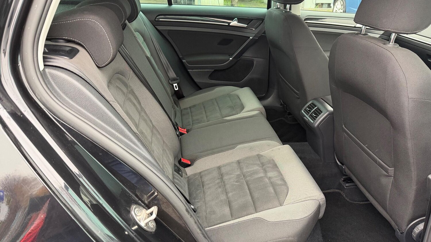 Used Volkswagen Golf 2018 for sale - 78206843: Photo 19