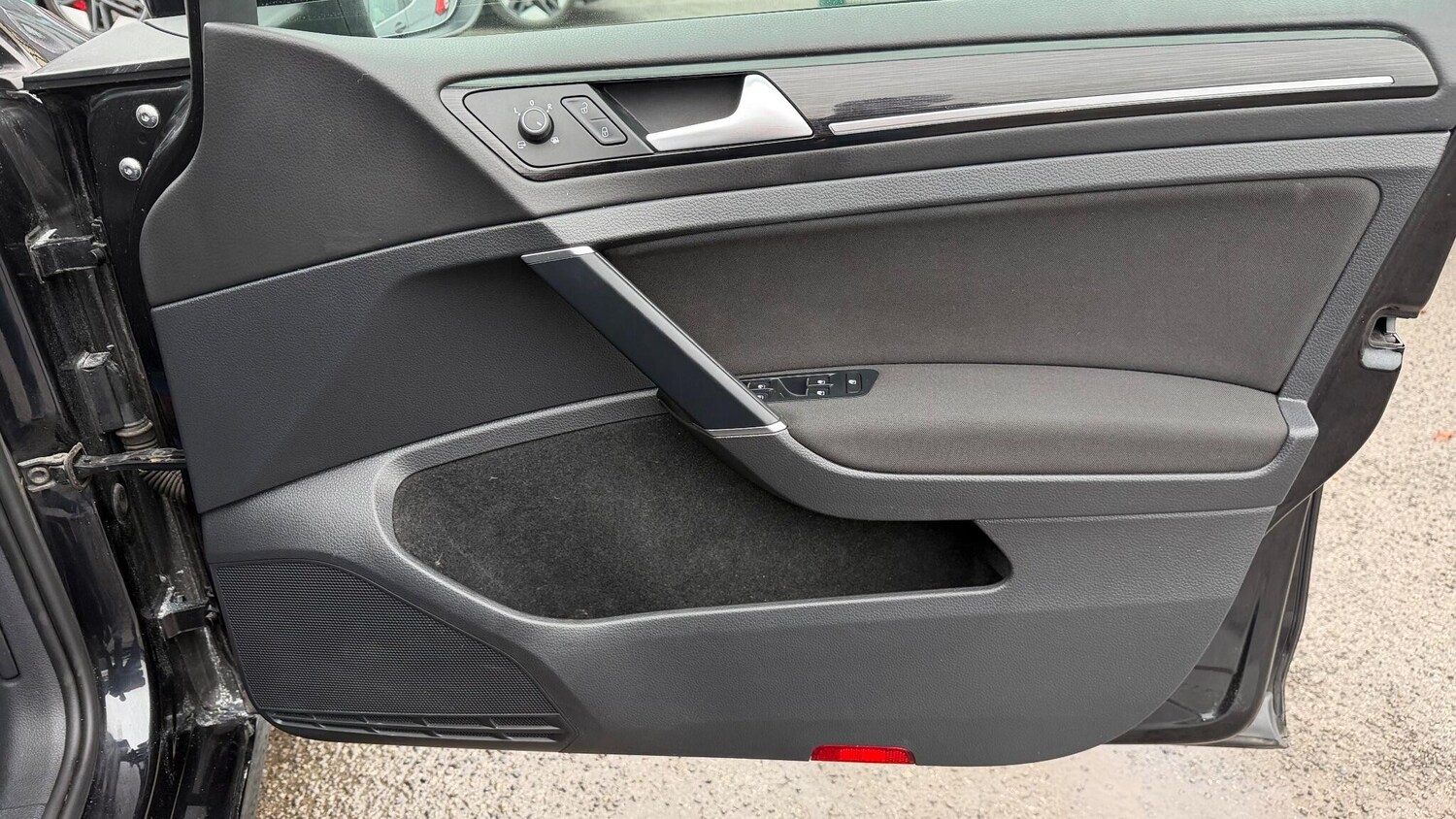 Used Volkswagen Golf 2018 for sale - 78206843: Photo 28