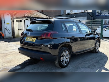 Used Peugeot 2008 2018 for sale - 78431502: Photo