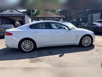 Used Jaguar XF 2015 for sale - 79175475: Photo