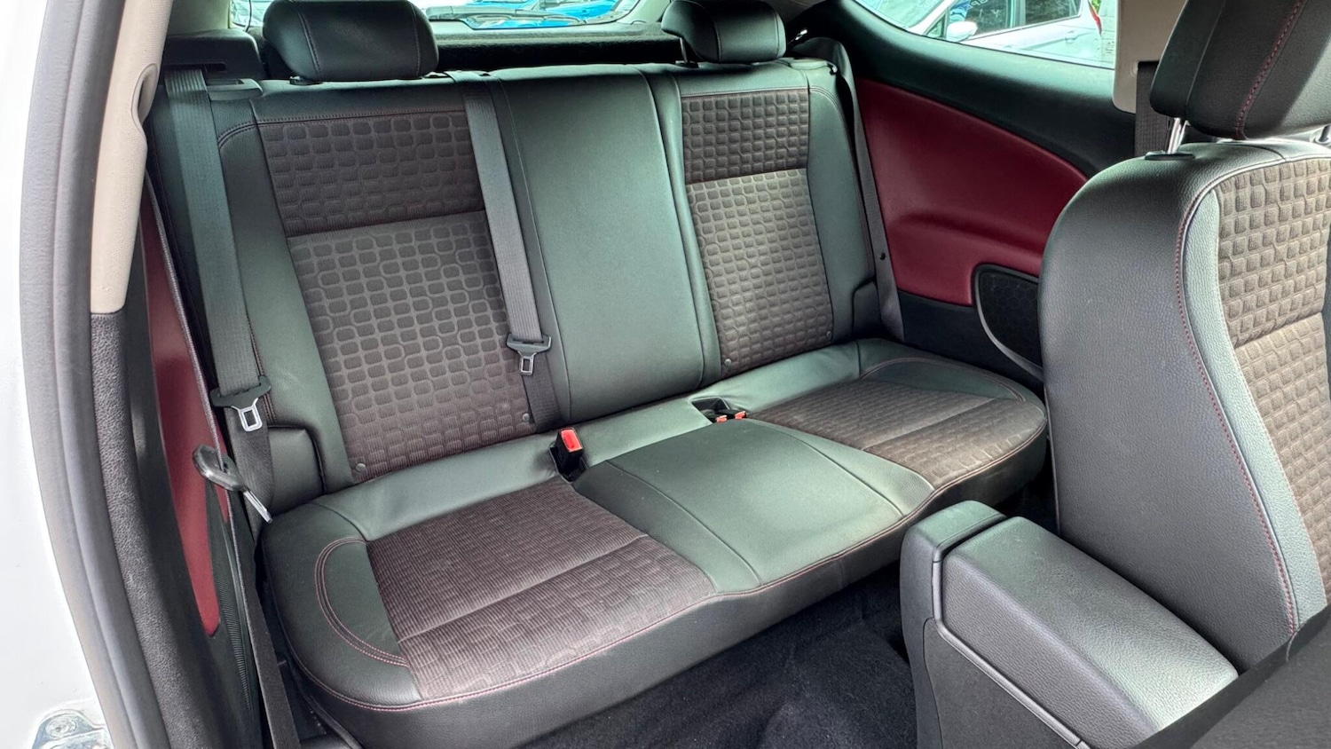 Used Vauxhall Astra GTC 2013 for sale - 76745468: Photo 21