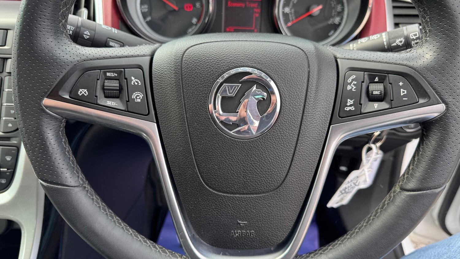 Used Vauxhall Astra GTC 2013 for sale - 76745468: Photo 25