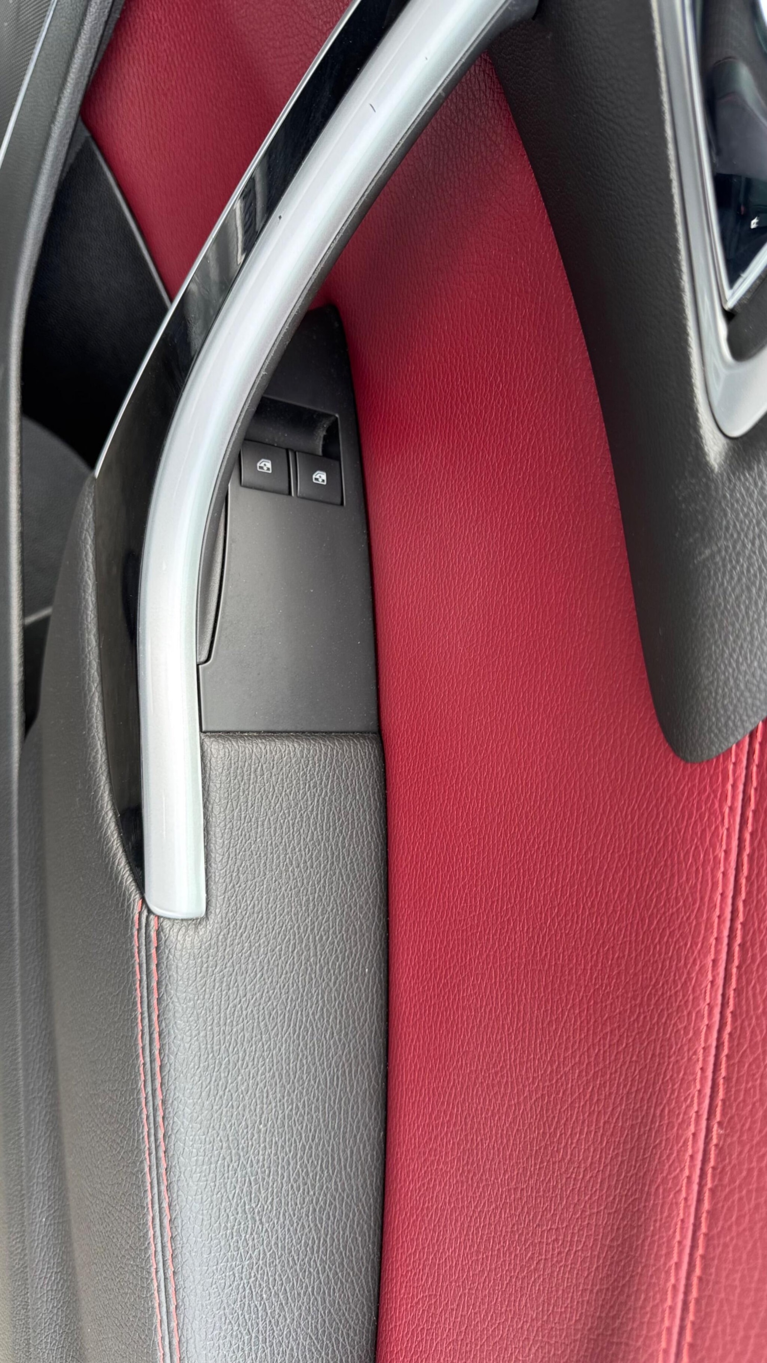 Used Vauxhall Astra GTC 2013 for sale - 76745468: Photo 28