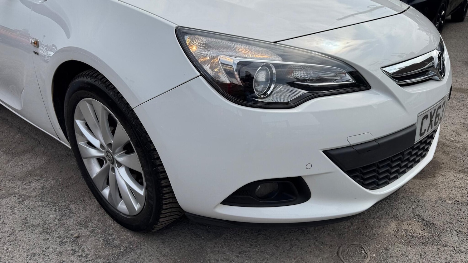 Used Vauxhall Astra GTC 2013 for sale - 76745468: Photo 31