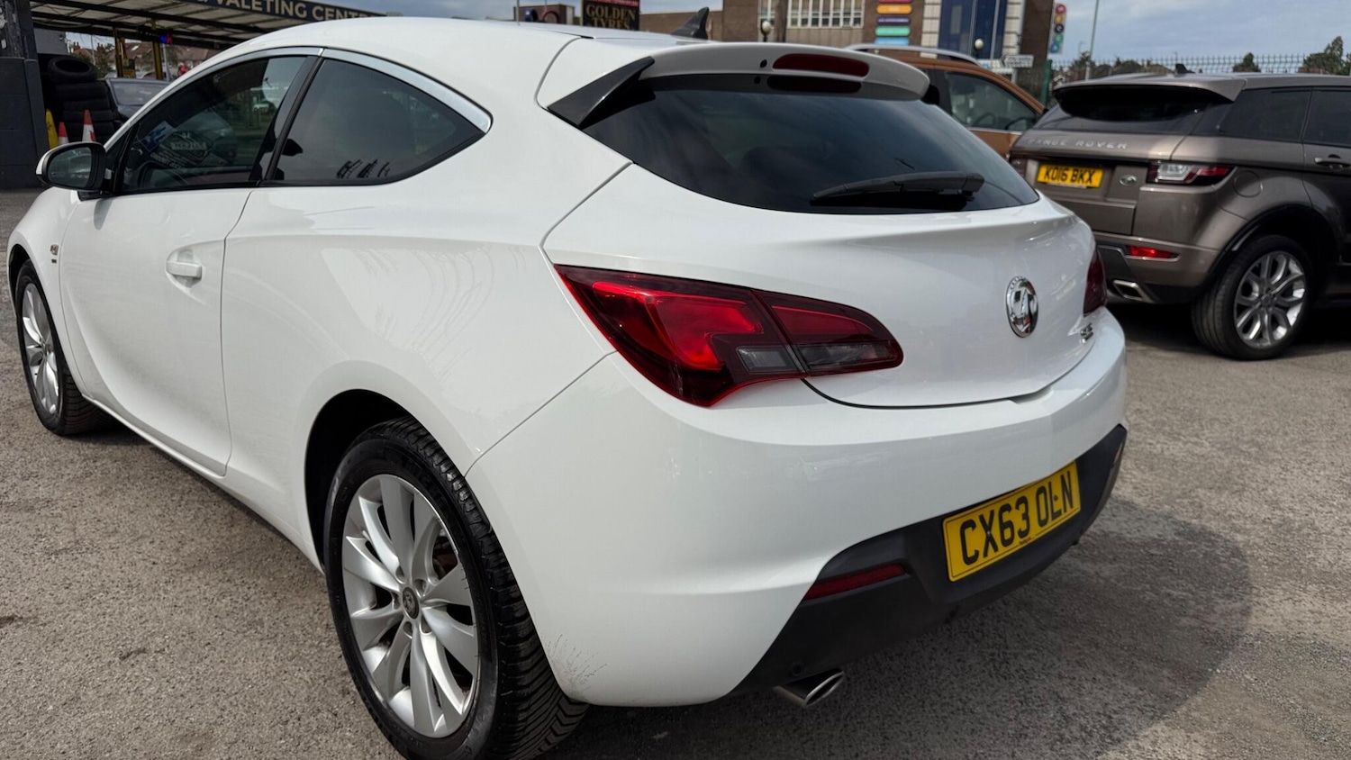 Used Vauxhall Astra GTC 2013 for sale - 76745468: Photo 34