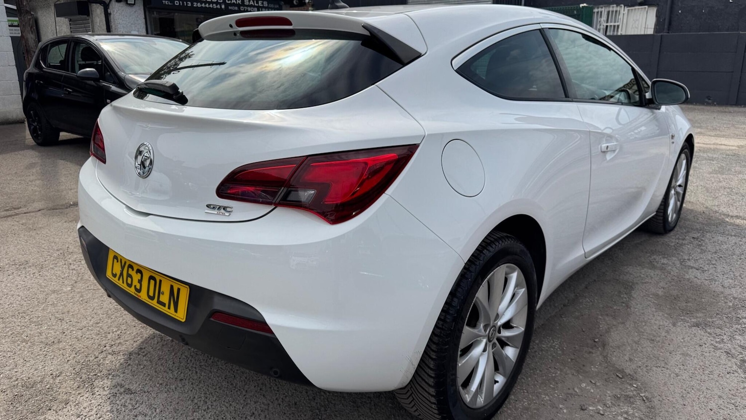 Used Vauxhall Astra GTC 2013 for sale - 76745468: Photo 35