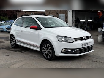 Used Volkswagen Polo 2017 for sale - 78616647: Photo