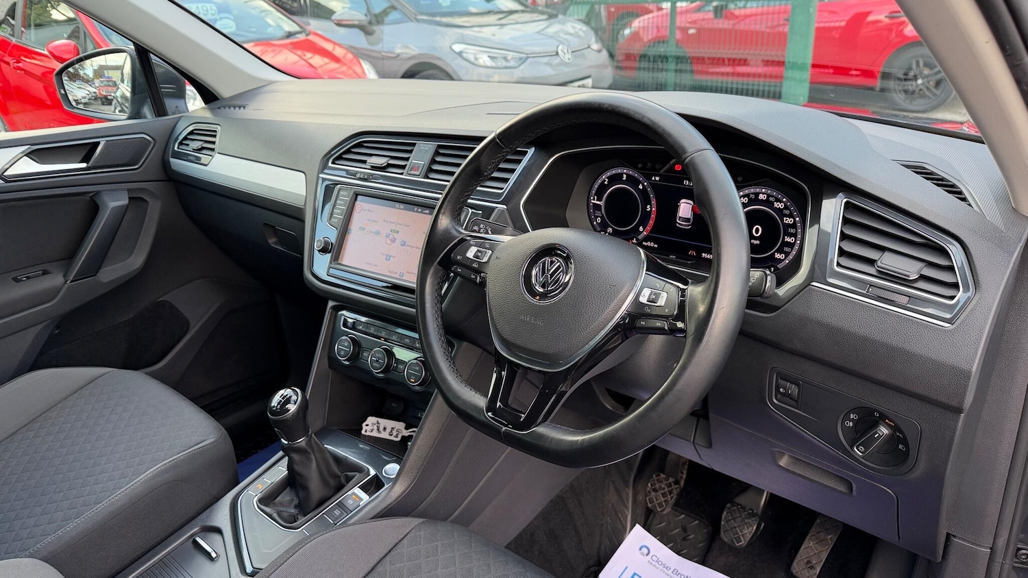 Used Volkswagen Tiguan 2017 for sale - 76389996: Photo 12