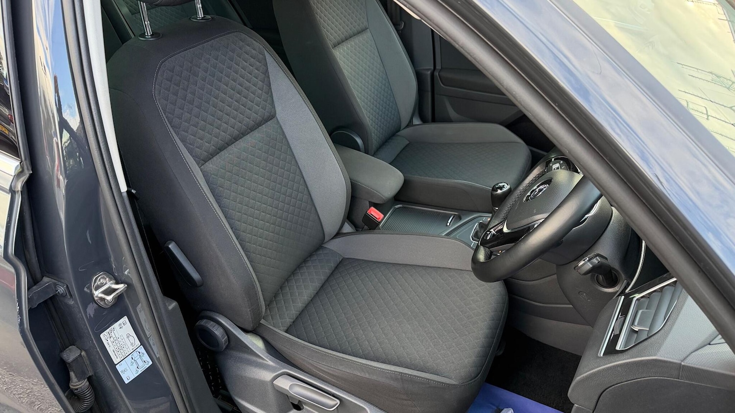 Used Volkswagen Tiguan 2017 for sale - 76389996: Photo 14