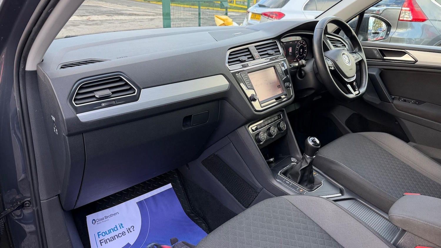 Used Volkswagen Tiguan 2017 for sale - 76389996: Photo 15