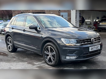 Used Volkswagen Tiguan 2017 for sale - 76389996: Photo