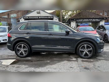Used Volkswagen Tiguan 2017 for sale - 76389996: Photo