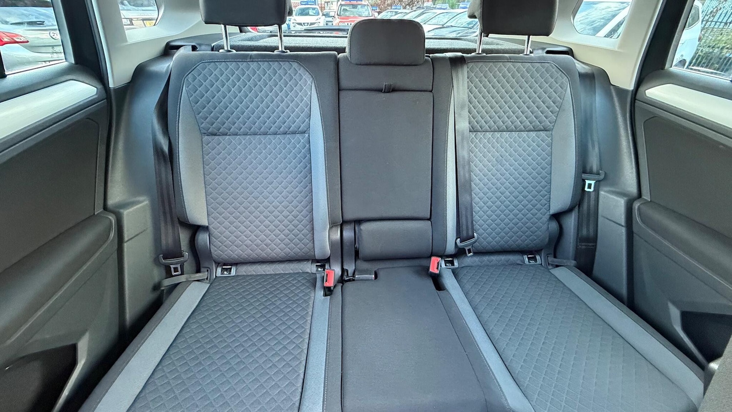 Used Volkswagen Tiguan 2017 for sale - 76389996: Photo 33