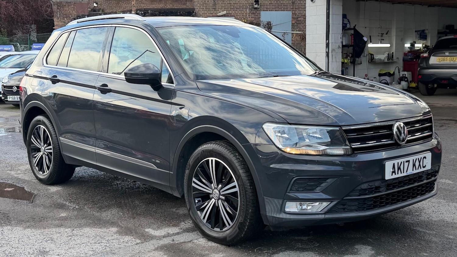 Used Volkswagen Tiguan 2017 for sale - 76389996: Photo 36