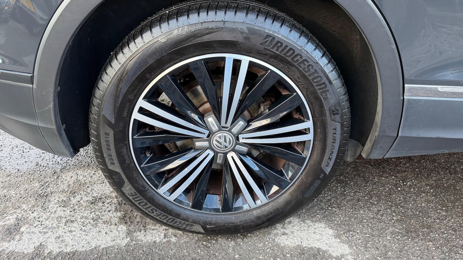 Used Volkswagen Tiguan 2017 for sale - 76389996: Photo 43