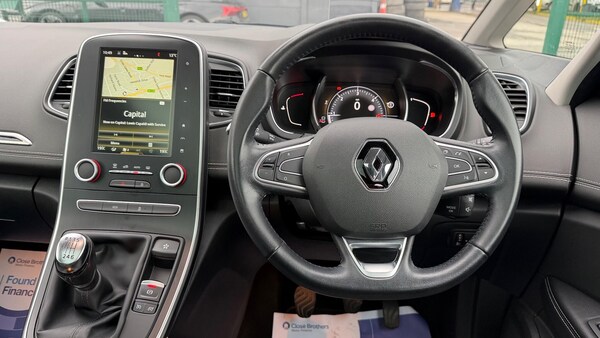 Used Renault Scenic 2018 for sale - 76203673: Photo 11
