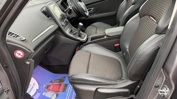 Used Renault Scenic 2018 for sale - 76203673: Photo 18