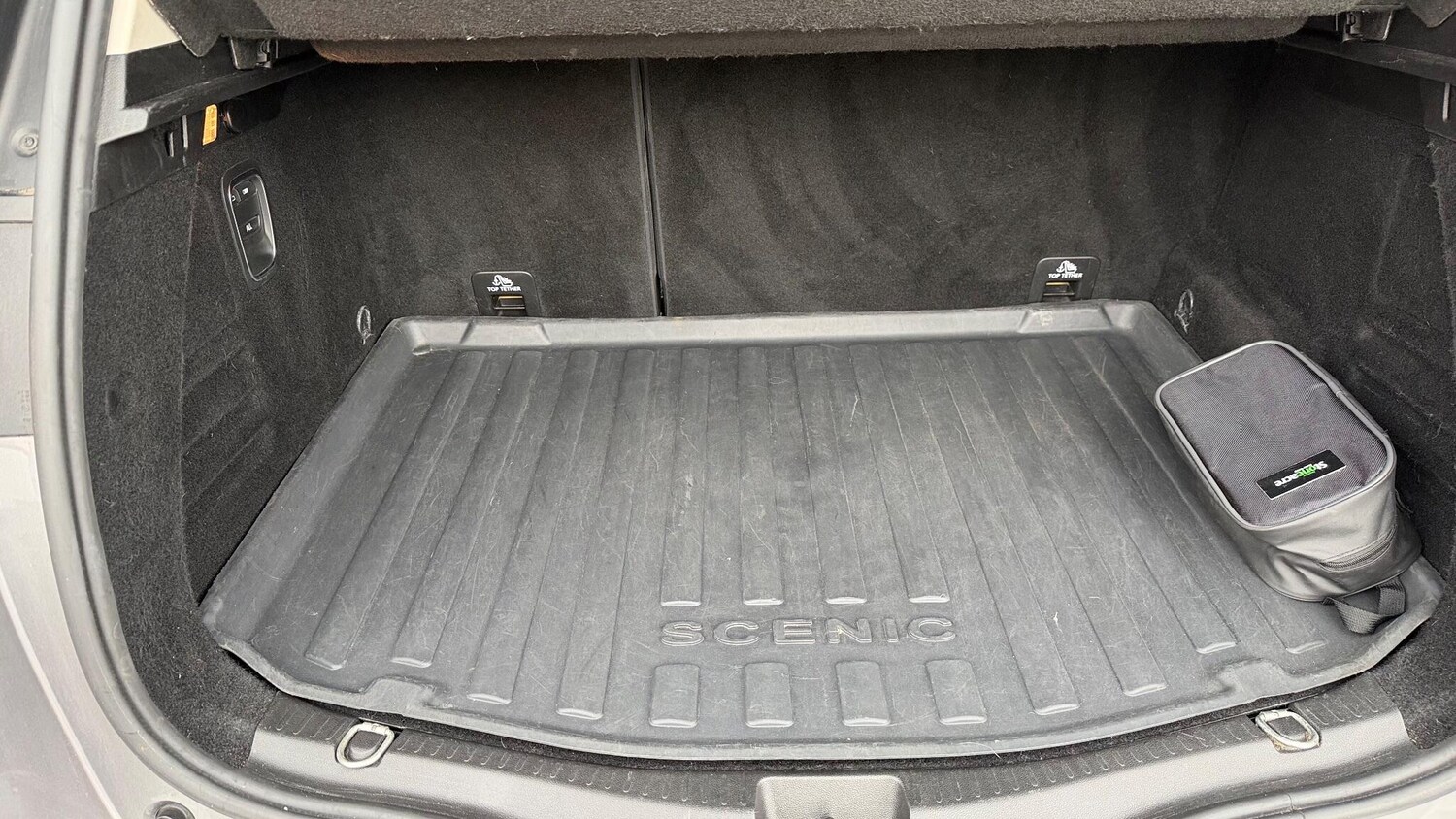 Used Renault Scenic 2018 for sale - 76203673: Photo 31