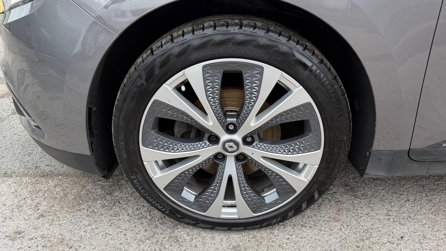 Used Renault Scenic 2018 for sale - 76203673: Photo 42