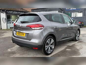 Used Renault Scenic 2018 for sale - 76203673: Photo 4