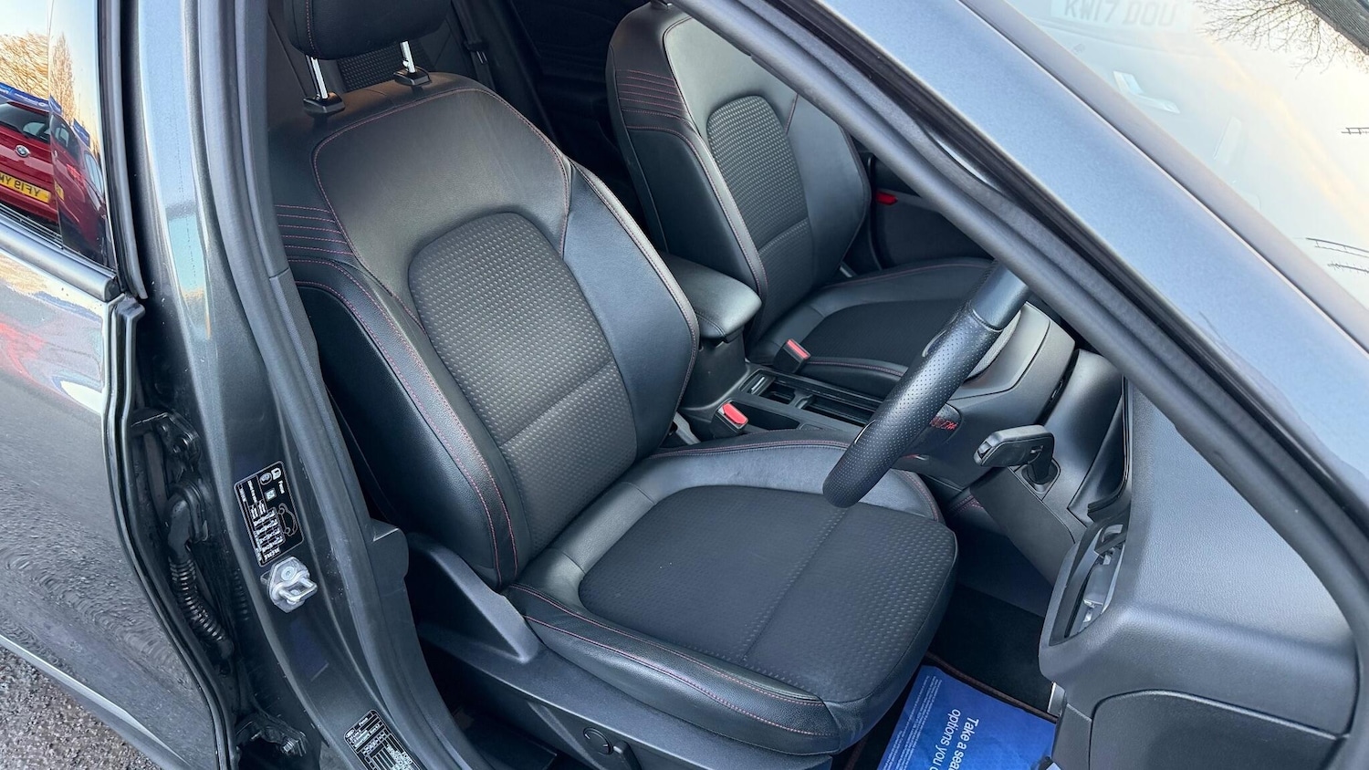 Used Ford Focus 2018 for sale - 76635908: Photo 14