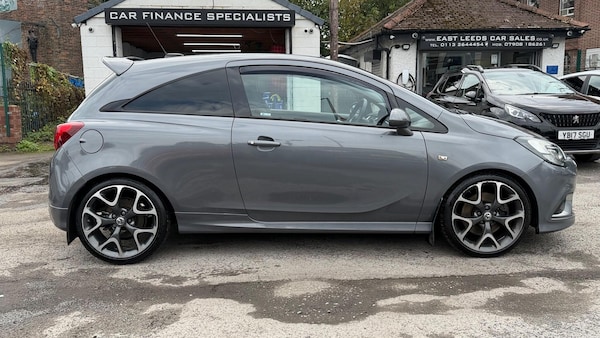 Used Vauxhall Corsa 2015 for sale - 76176215: Photo 2