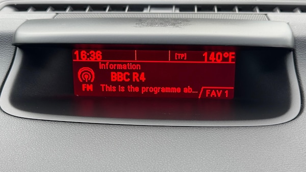 Used Vauxhall Meriva 2011 for sale - 76062262: Photo 22