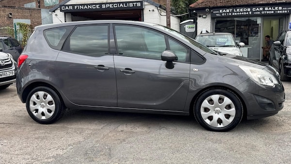 Used Vauxhall Meriva 2011 for sale - 76062262: Photo 2