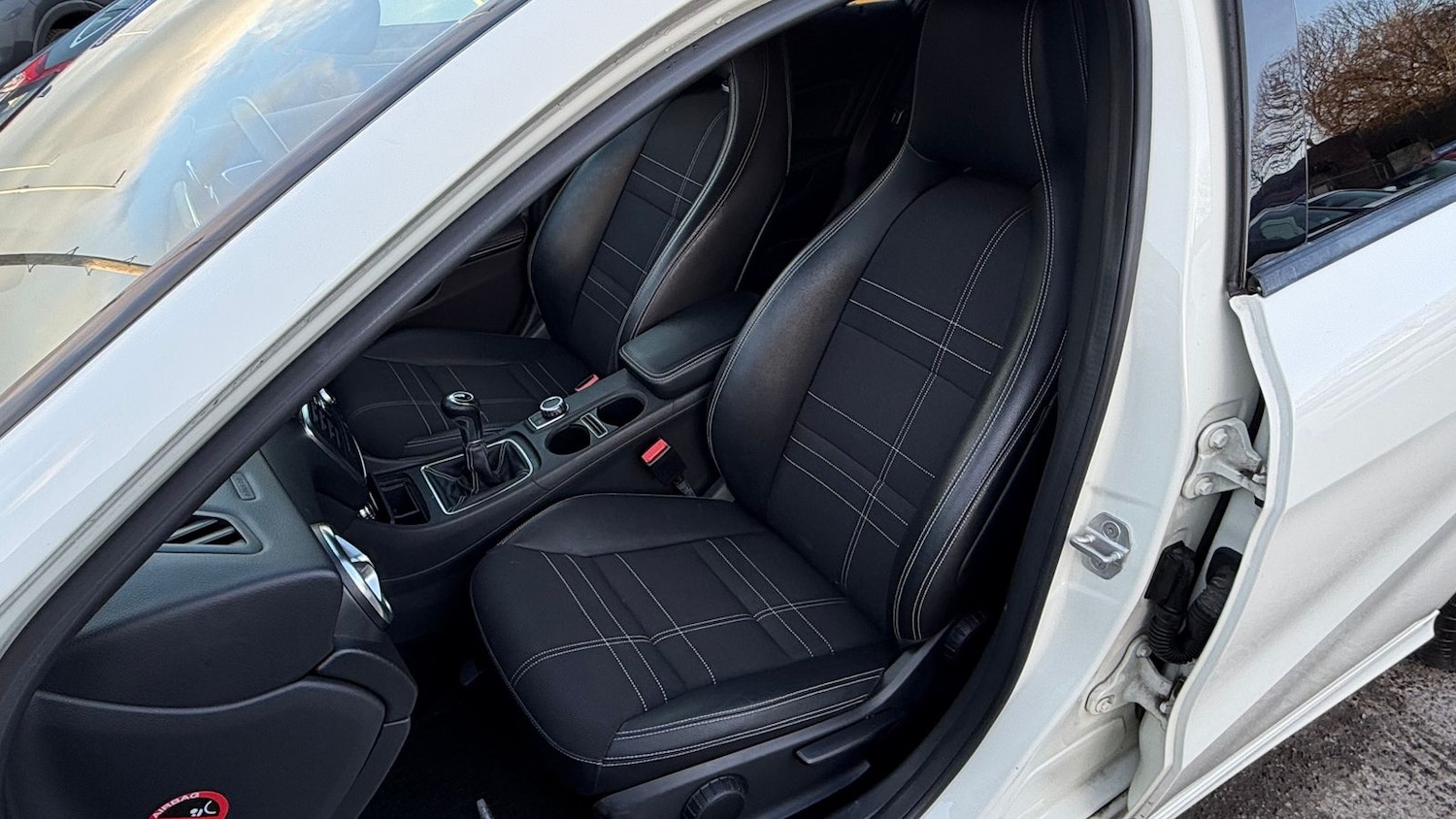 Used Mercedes-Benz A-Class 2014 for sale - 76915209: Photo 17