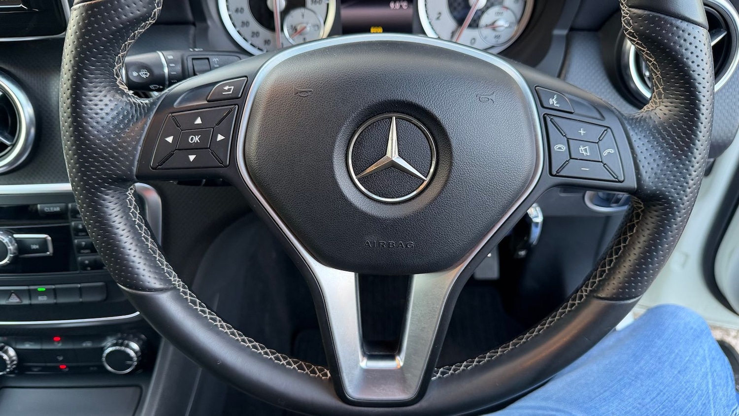 Used Mercedes-Benz A-Class 2014 for sale - 76915209: Photo 26