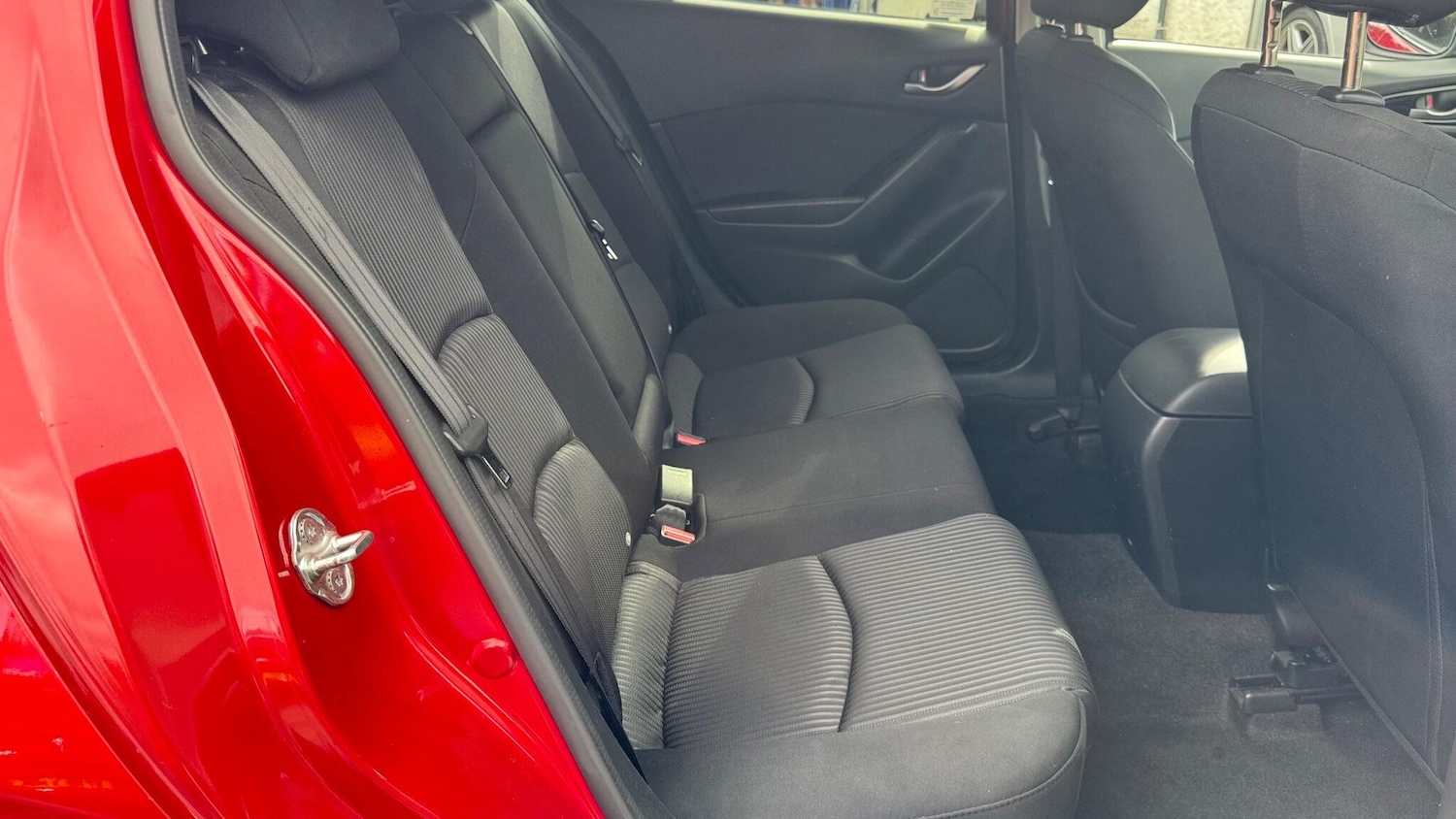 Used Mazda Mazda3 2015 for sale - 75930061: Photo 19