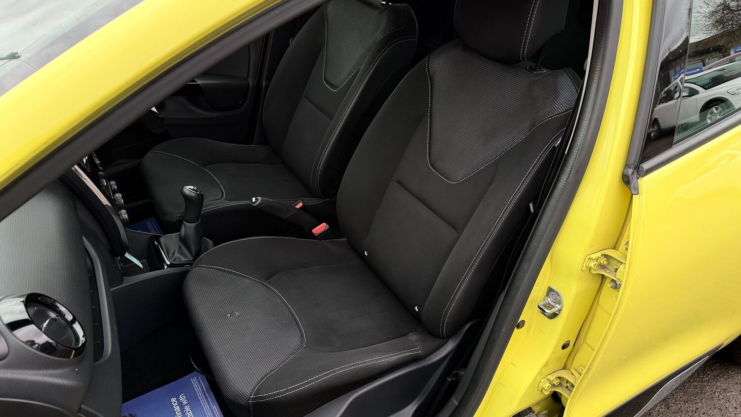 Used Renault Clio 2013 for sale - 77685831: Photo 18