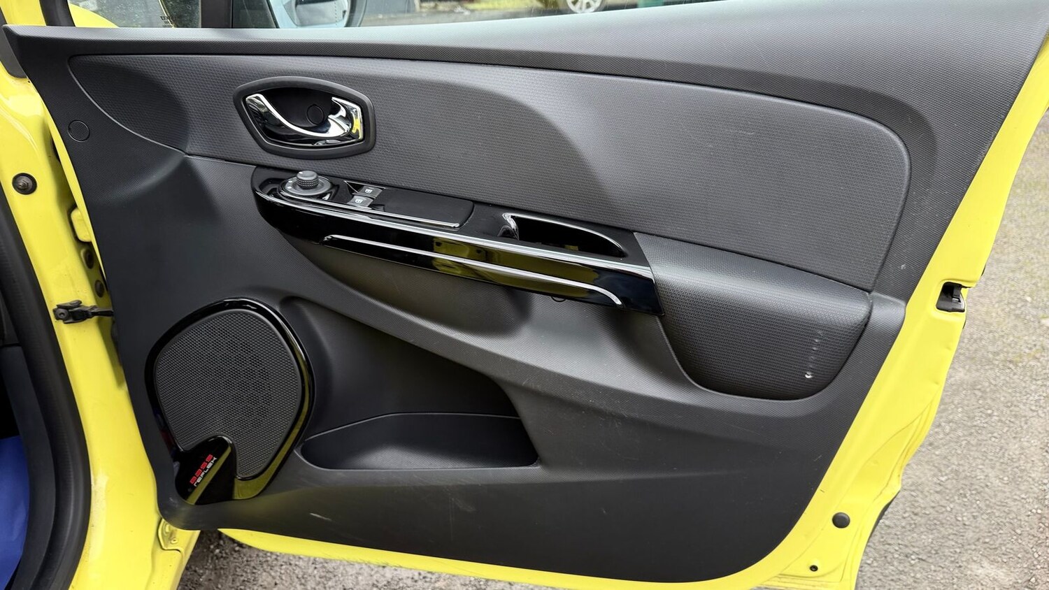 Used Renault Clio 2013 for sale - 77685831: Photo 29