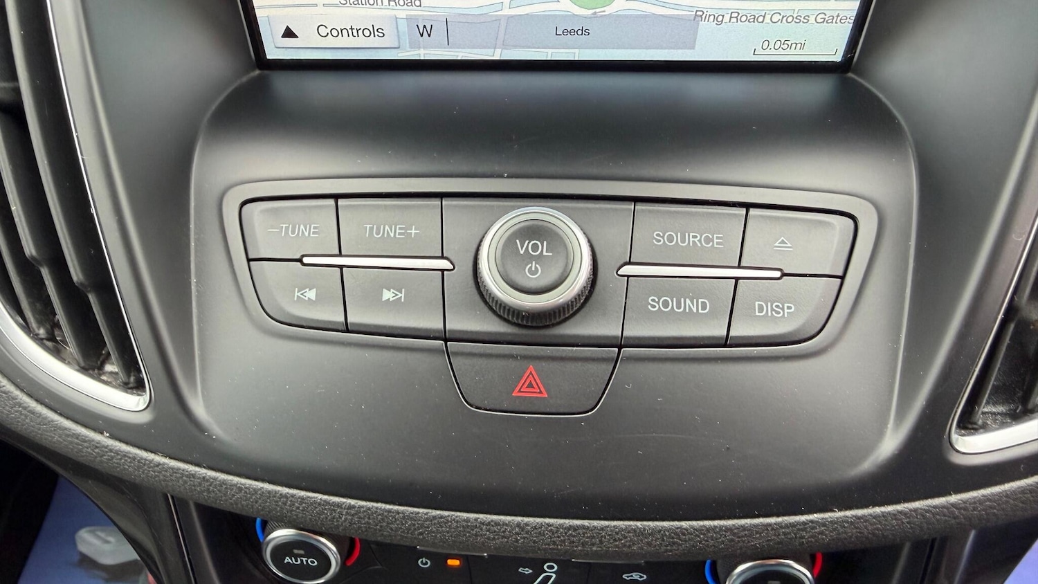 Used Ford C-Max 2017 for sale - 76297376: Photo 24