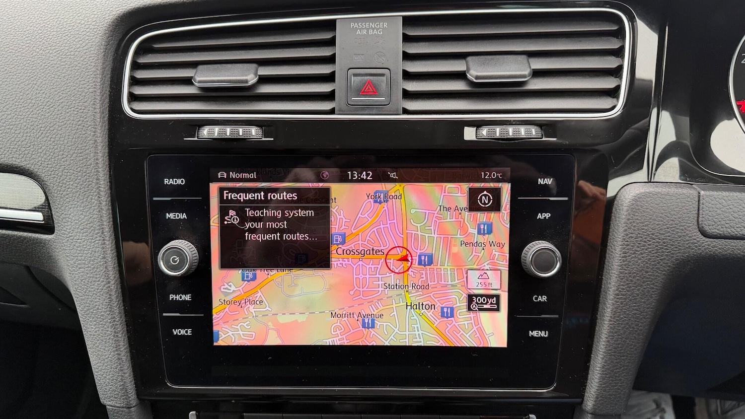 Used Volkswagen Golf 2018 for sale - 76501230: Photo 21