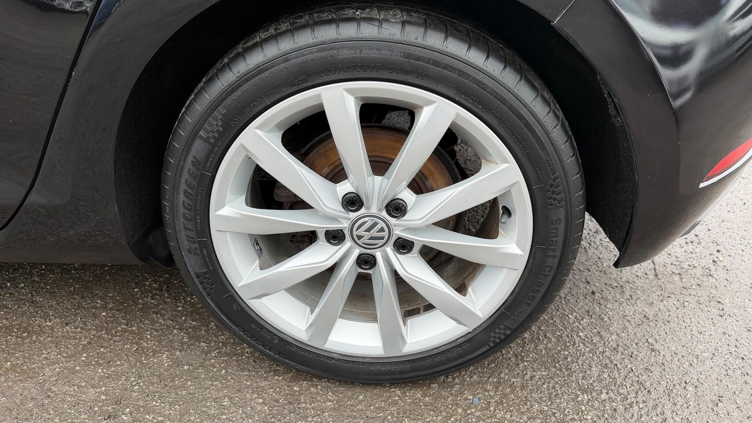 Used Volkswagen Golf 2018 for sale - 76501230: Photo 41