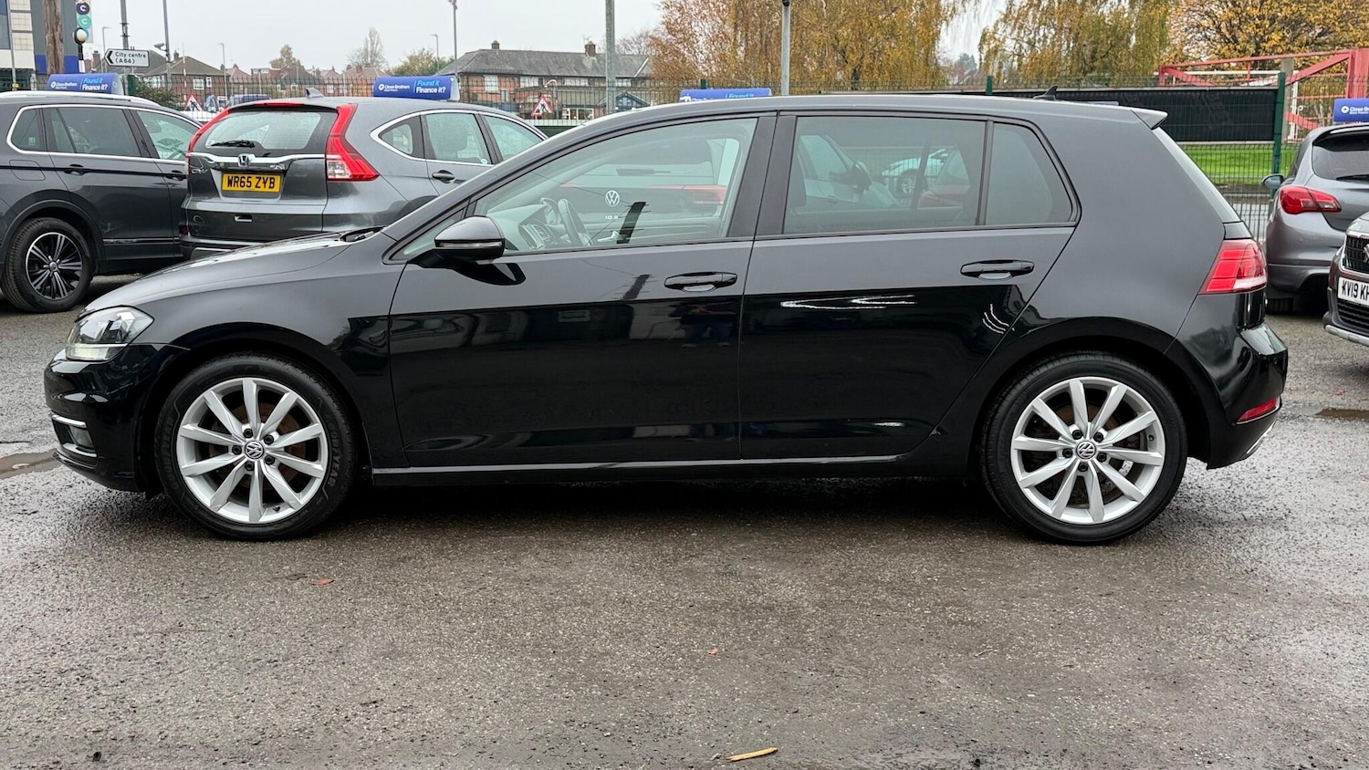 Used Volkswagen Golf 2018 for sale - 76501230: Photo 6