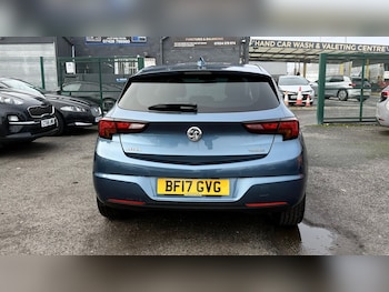 Used Vauxhall Astra 2017 for sale - 77360678: Photo