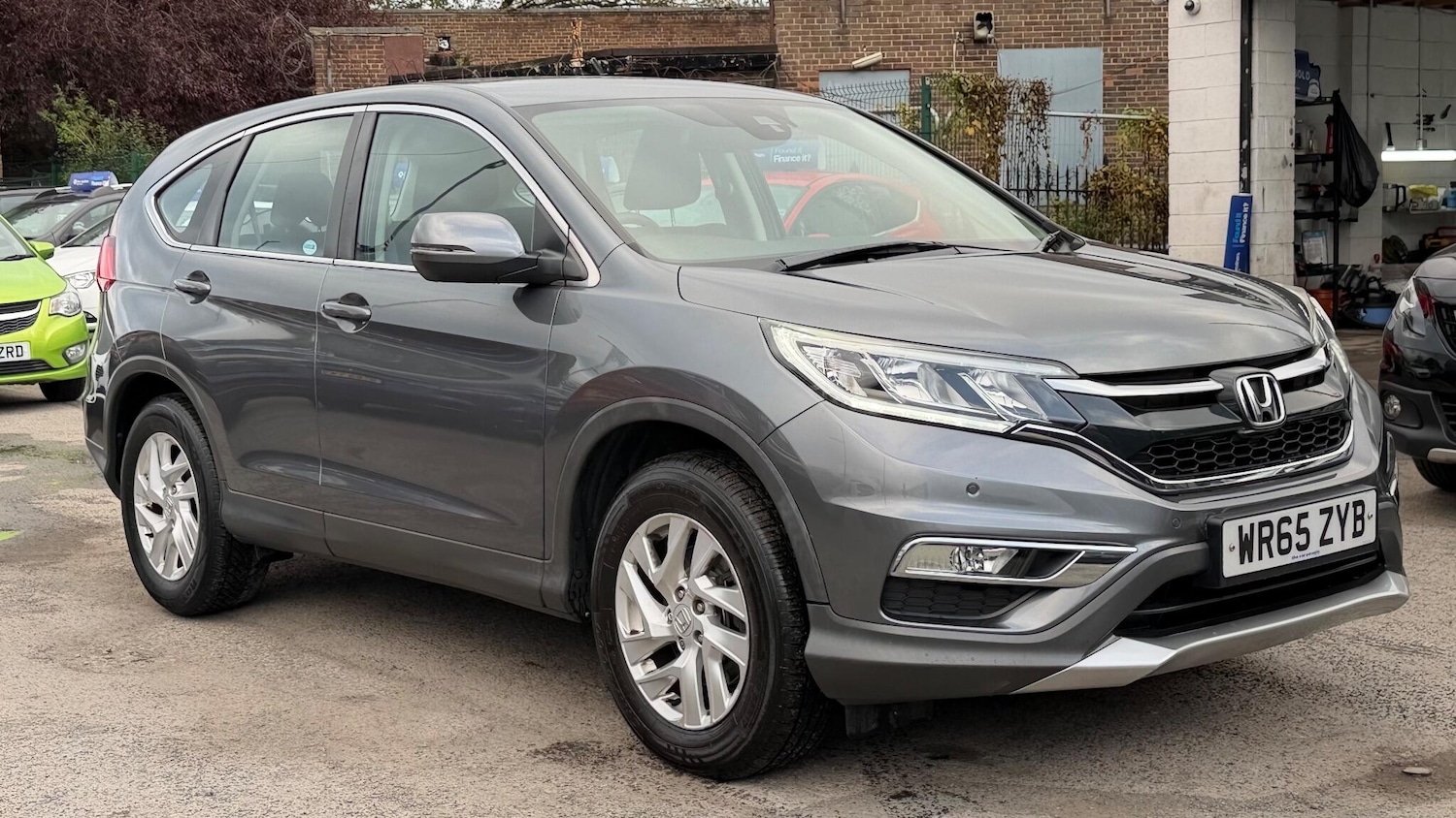 Used Honda CR-V 2015 for sale - 76229380: Photo 1