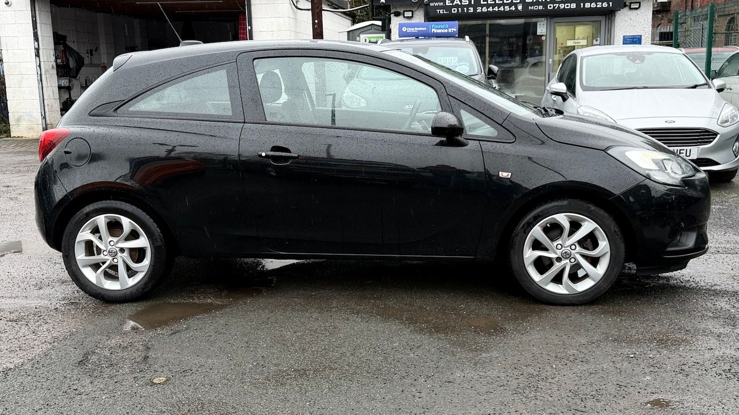 Used Vauxhall Corsa 2018 for sale - 77576540: Photo 2