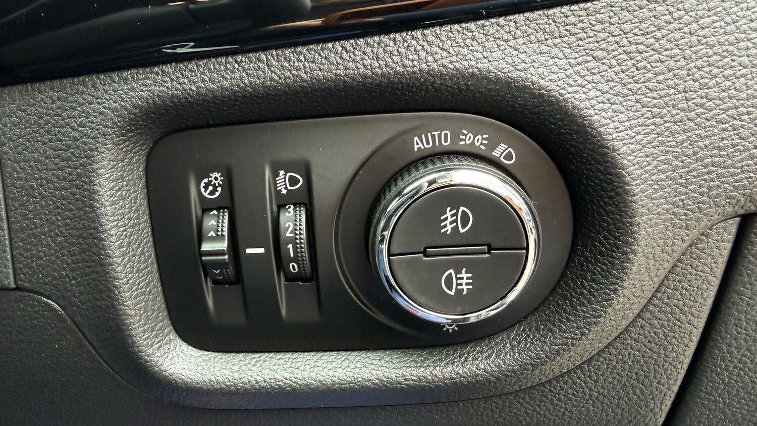 Used Vauxhall Astra 2016 for sale - 77885542: Photo 27