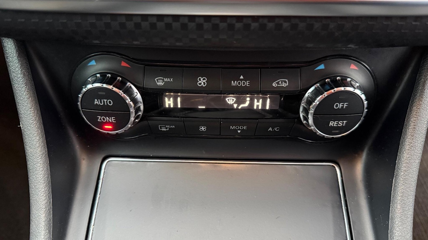 Used Mercedes-Benz A-Class 2017 for sale - 76754771: Photo 23