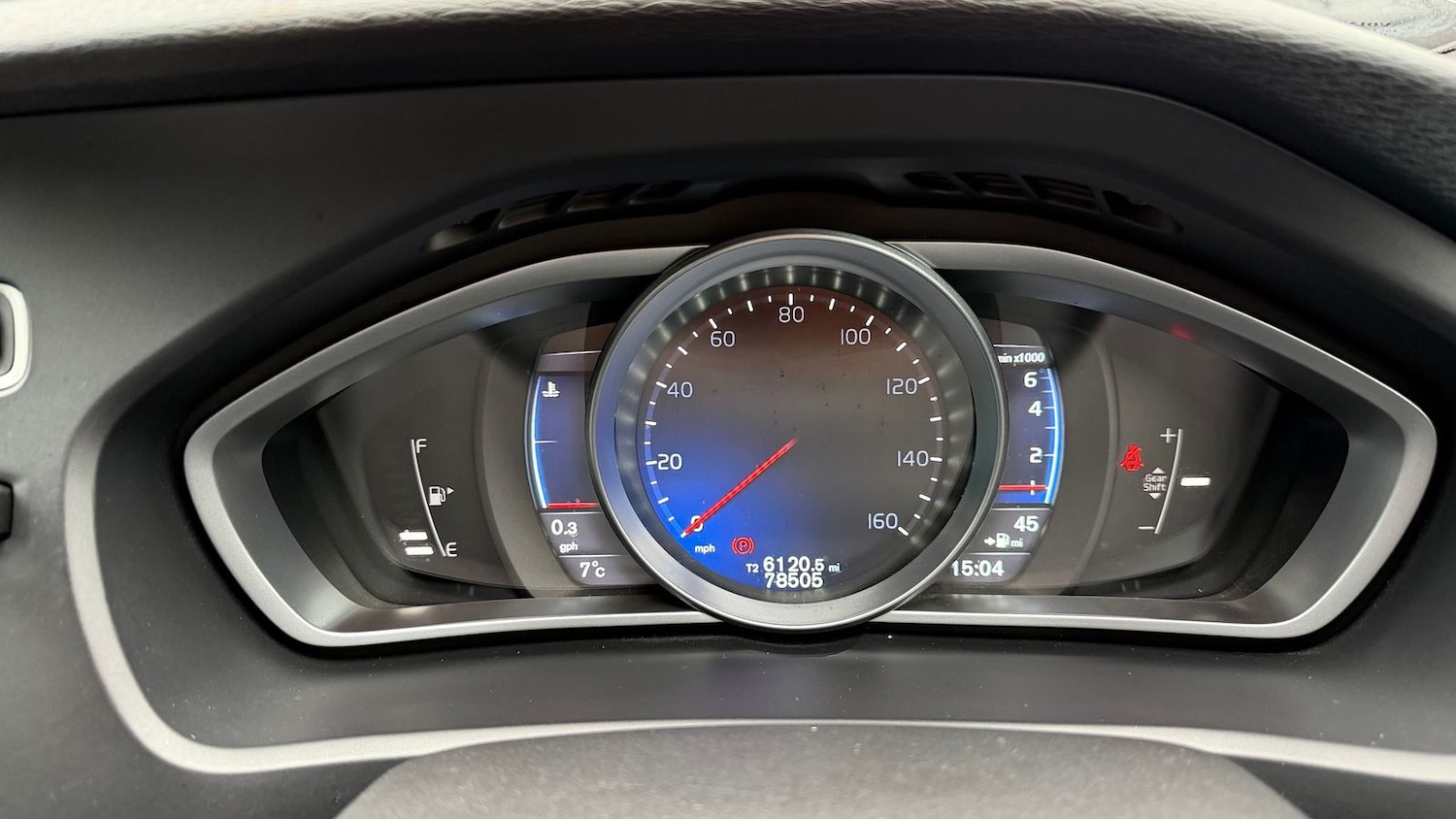 Used Volvo V40 2014 for sale - 77786332: Photo 11