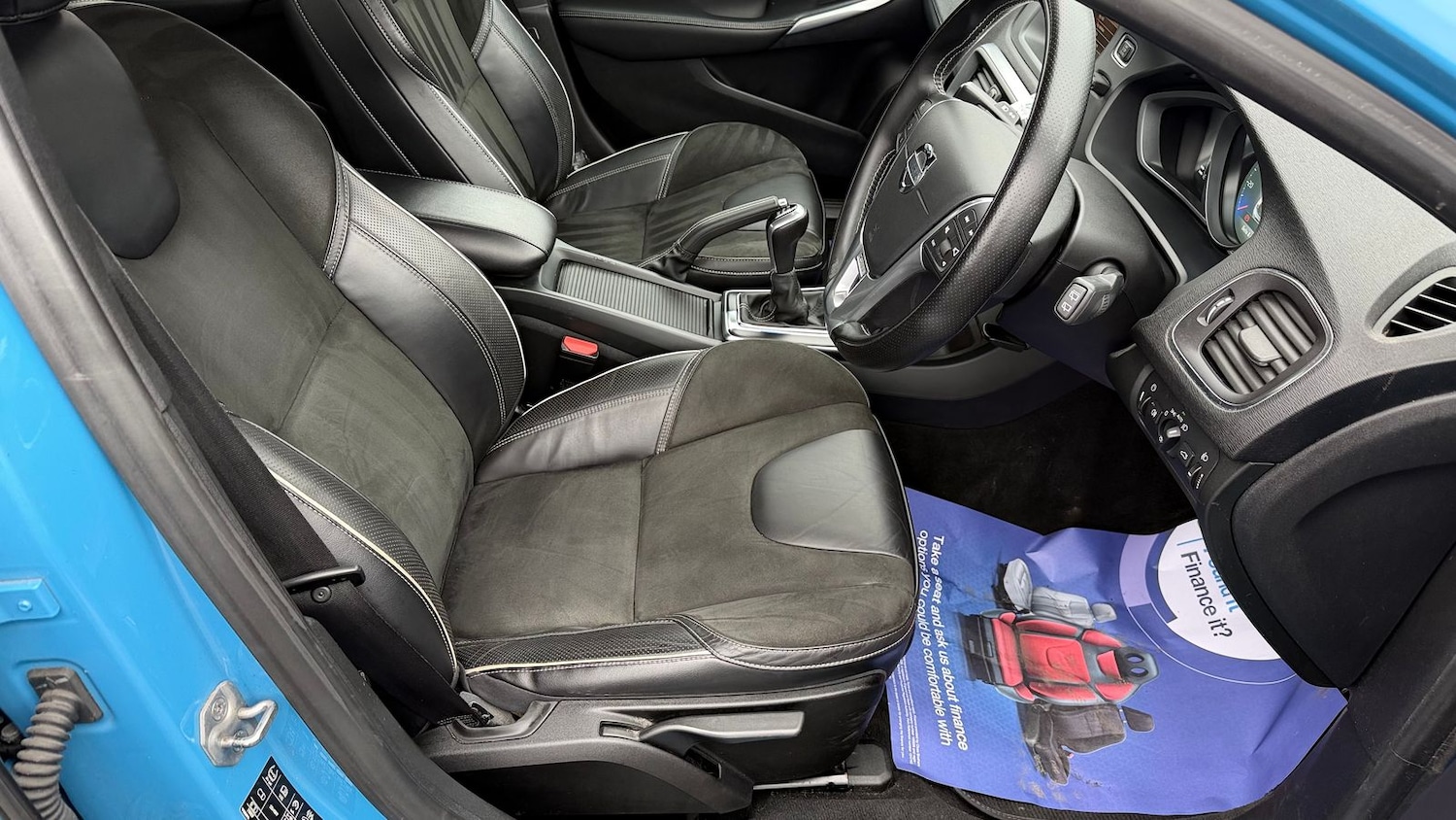 Used Volvo V40 2014 for sale - 77786332: Photo 13