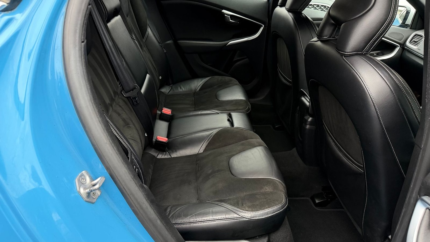 Used Volvo V40 2014 for sale - 77786332: Photo 19