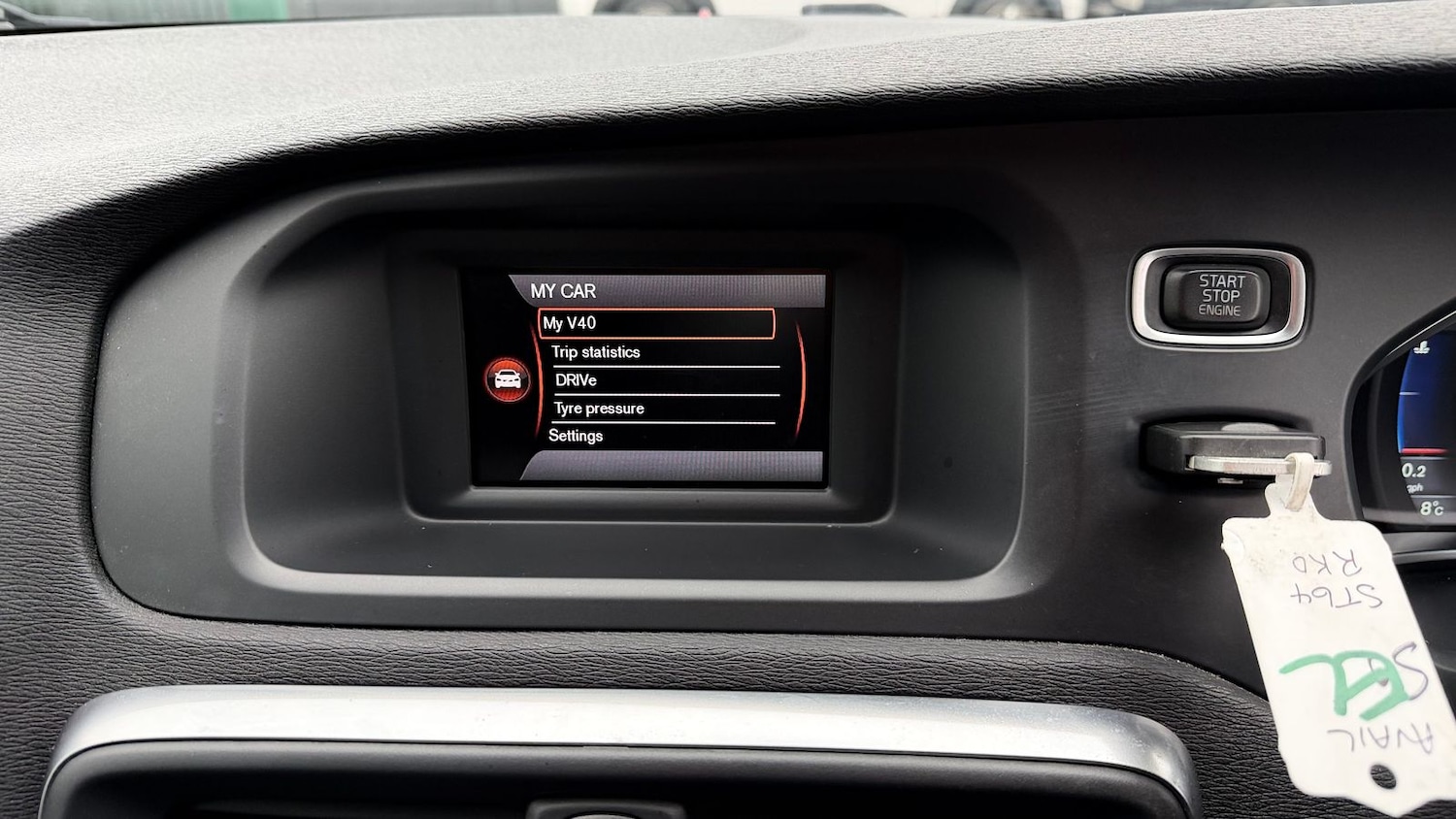 Used Volvo V40 2014 for sale - 77786332: Photo 20