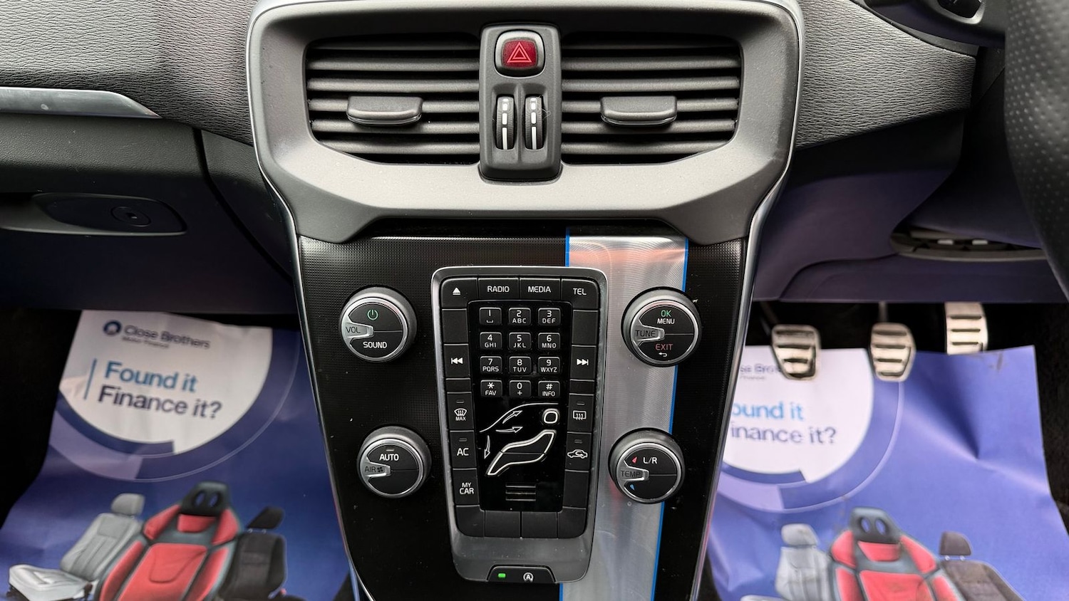 Used Volvo V40 2014 for sale - 77786332: Photo 21