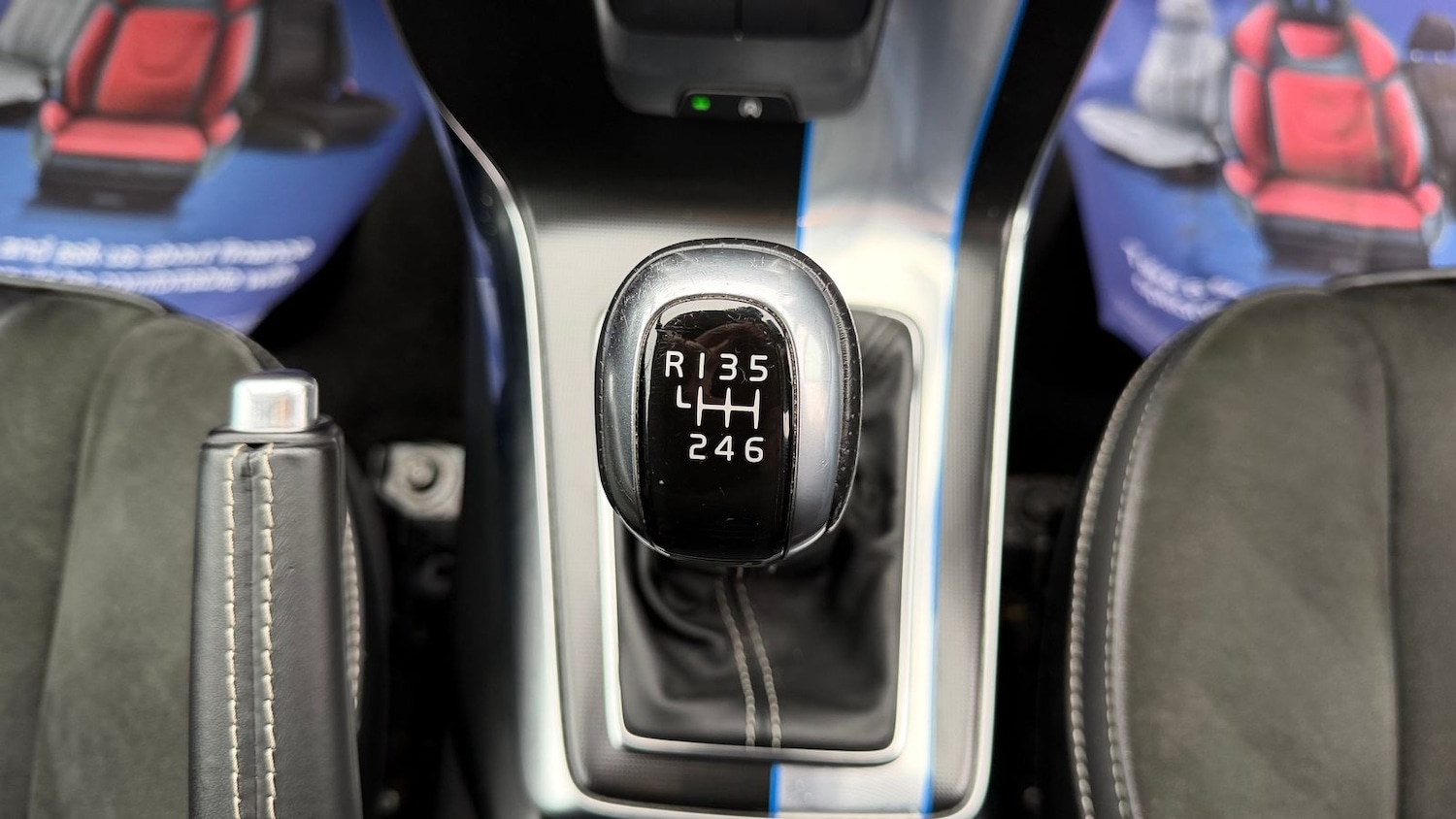 Used Volvo V40 2014 for sale - 77786332: Photo 23