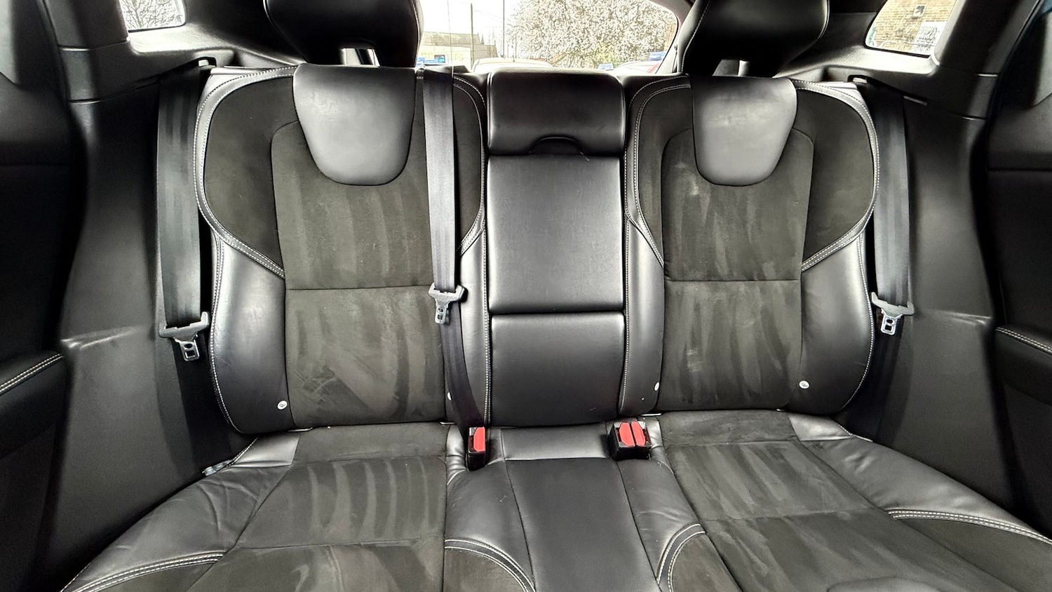 Used Volvo V40 2014 for sale - 77786332: Photo 31